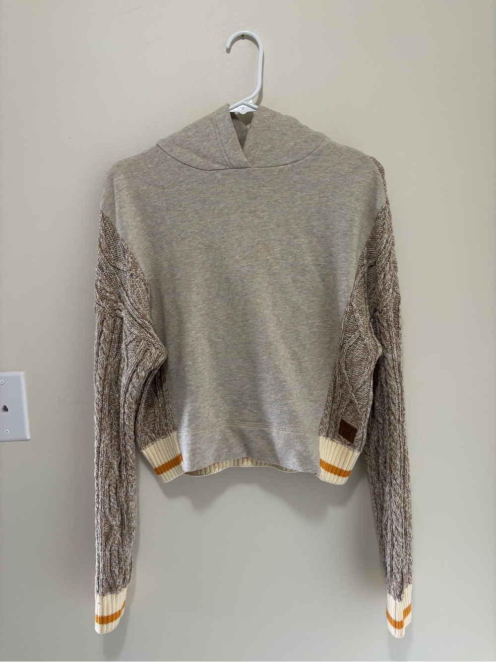 Roots Cabin Mixed Media Cable Knit Hooded Sweatshirt Beige Brown Medium